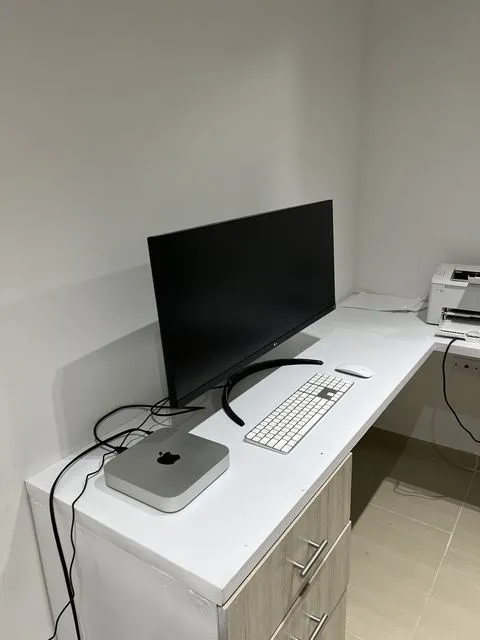 El primer escritorio de trabajo